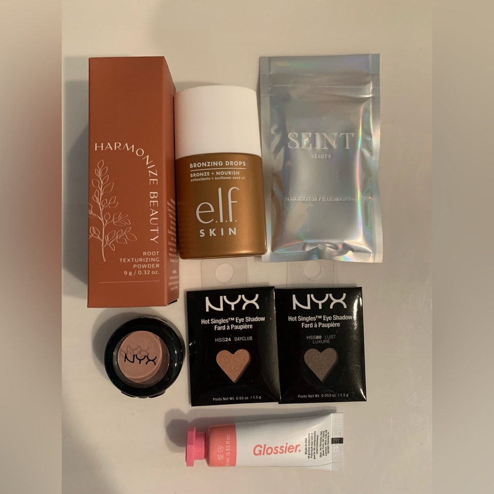 Hair powder and makeup bundle